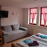 Zur Weintraube 호텔 2*