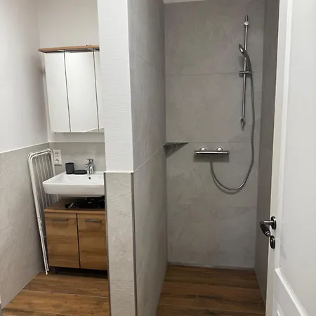 فندق Zur Weintraube