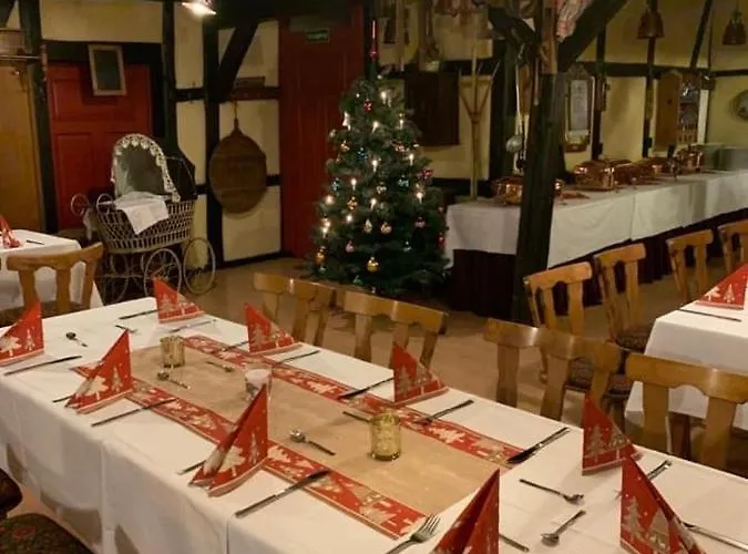 Zur Weintraube Hotel 2*